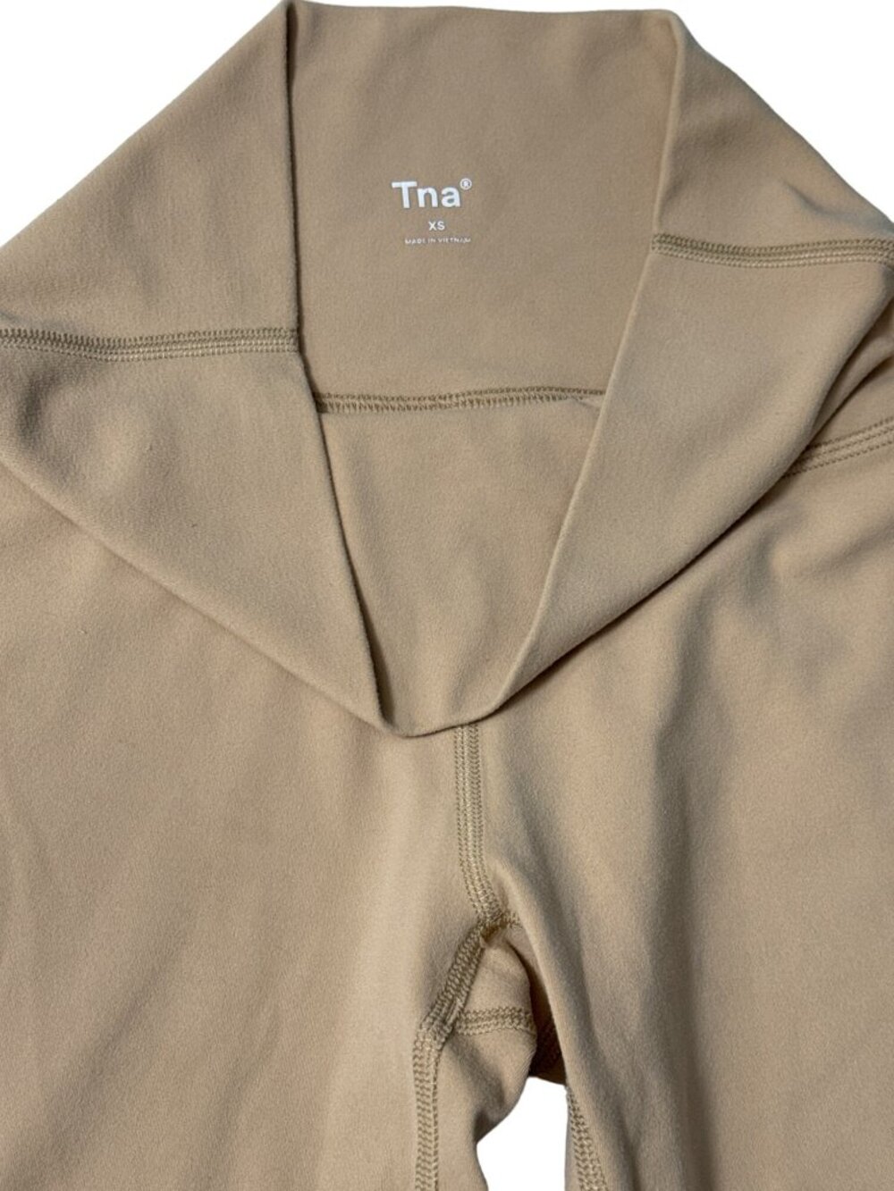 TNA Aritzia High Waist Biker Shorts Nylon Tan 9” Inch Size XS Athletic Biking - Picture 5 of 10
